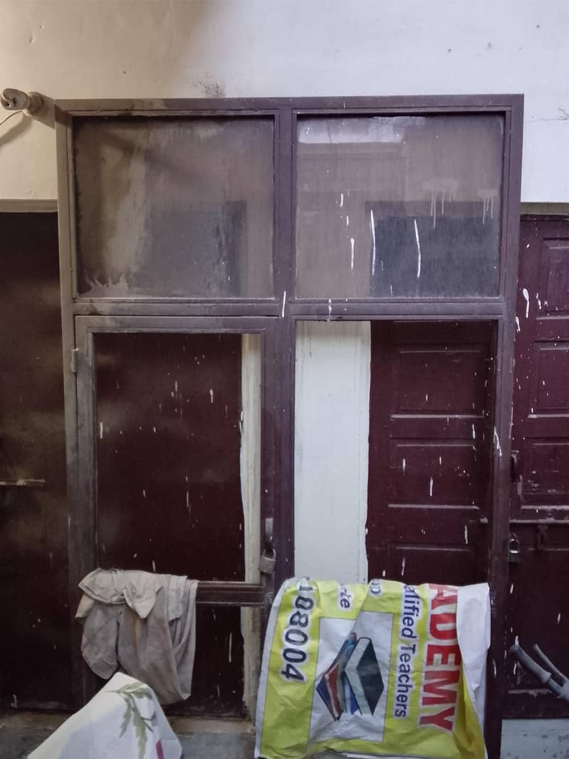 shop. frame 1
