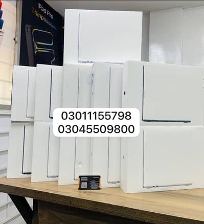 Apple 13" MacBook Air (M5, Midnight) 24GB 01TB MDHG4LL/A