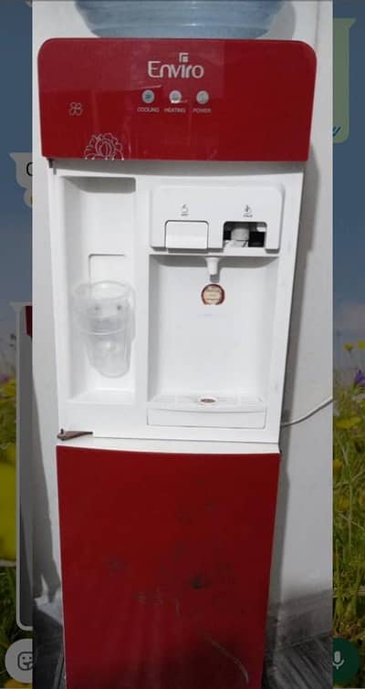 Water Dispenser Good condition