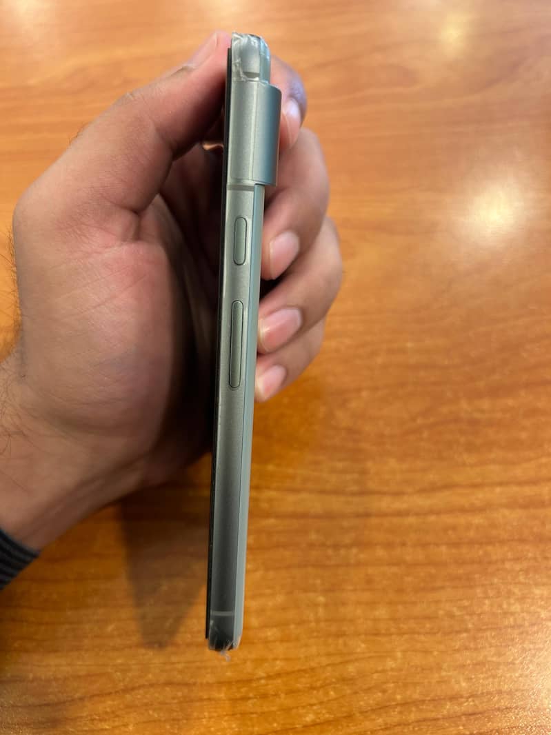Google Pixel 8 3