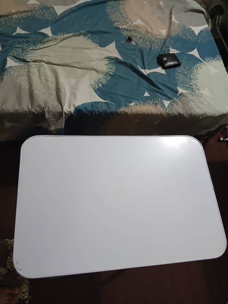 Folding Table 0