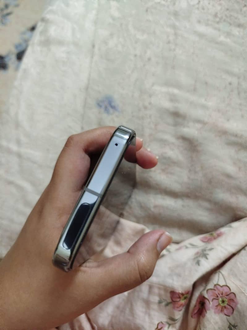 Google Pixel 9 Pro 1