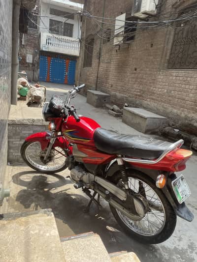 Yamha junnon All okay good condition