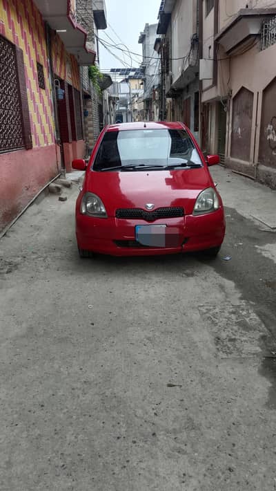 Toyota Vitz 2000