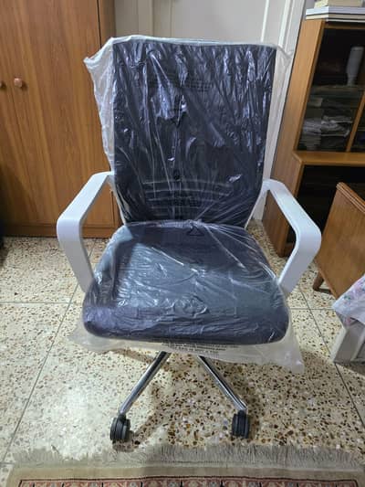 PRIMIUM OFFICE CHAIR | OFFICE CHAIR DISCOUNTED PRICE