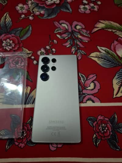 Samsung  S25 Ultra  with Complete box