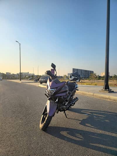 Suzuki Inazuma 250cc (2023) | Tour-Ready with Side Boxes | Lahore