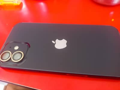 Apple iPhone 12