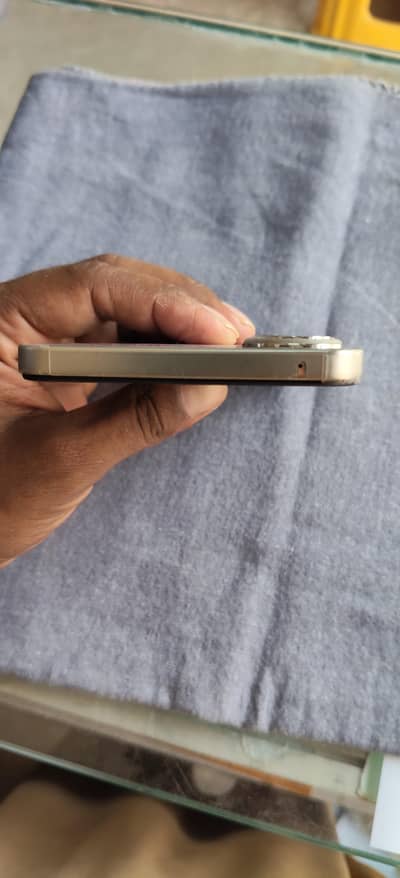 vivo y200  all ok tuch cahng box cahrjar ni ha