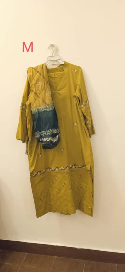 Pre Loved Closet For Sale 30 Suites 6000 Each