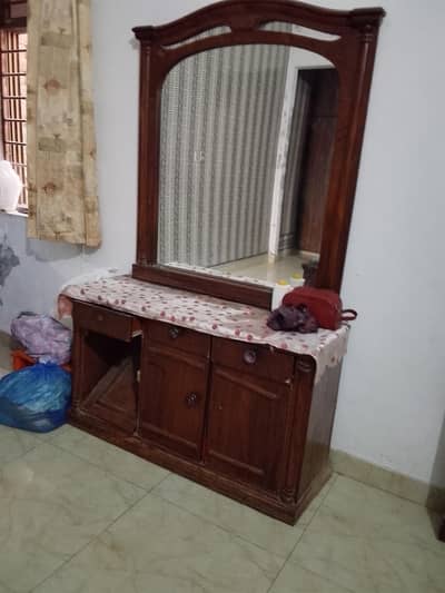 urgent sale 2 dressing table