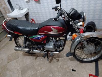 Honda cd100cv