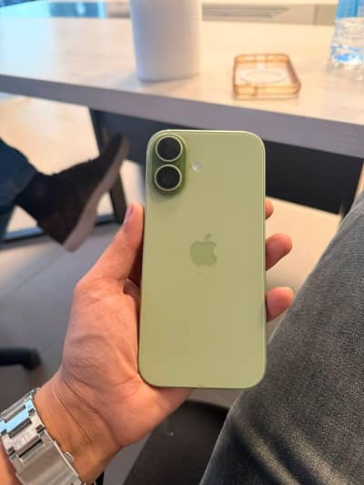 Apple iPhone 17