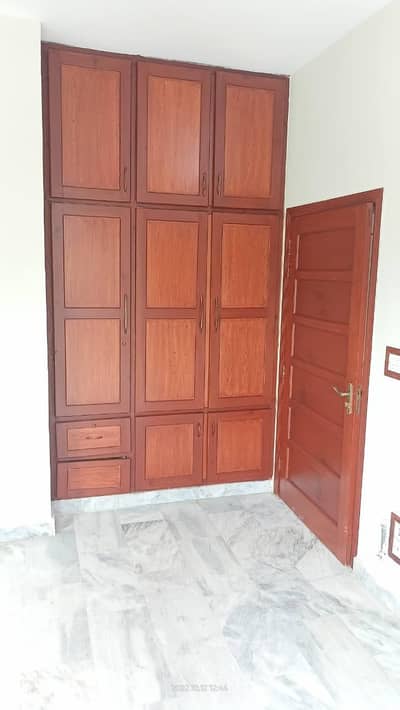 25*40 ground  available for rent in G13