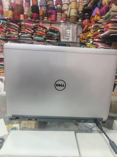 Dell Laptop Core i5 4th Generation