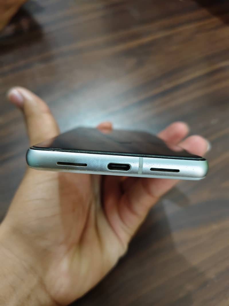 Google Pixel 7 6