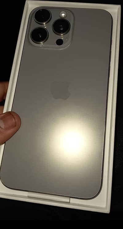 Apple iPhone 15 Pro Max non pta jv with original box.