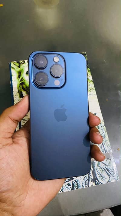 Apple iPhone 15 Pro