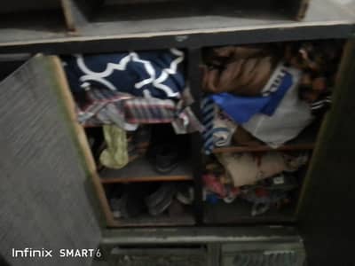 teen almari ha jinko chaye pH no 0/3/3/5/9/2/2/3/7/1/4