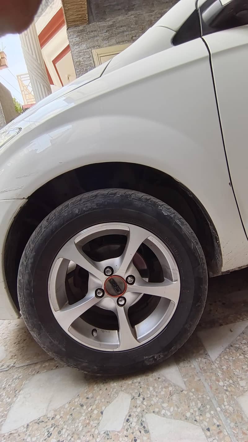 FAW V2 2016 4