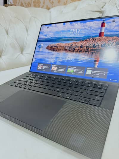 Dell Precision 5550 Series High end Laptop (10/10)