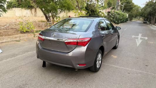 Toyota Corolla Altis grande 2016