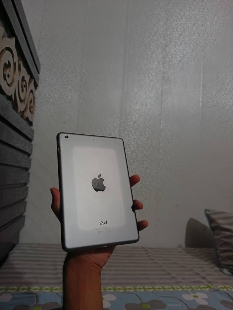 IPAD MINI 2 0
