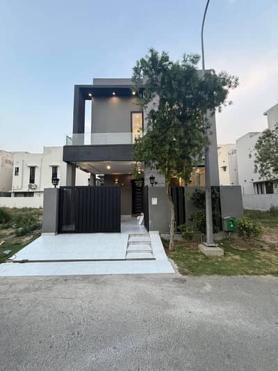 BRAND NEW 1 KANAL HOUSE FOR RENT DHA 9 TOWN
