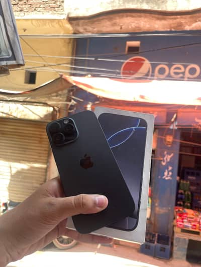 Apple iPhone 16 Pro Max