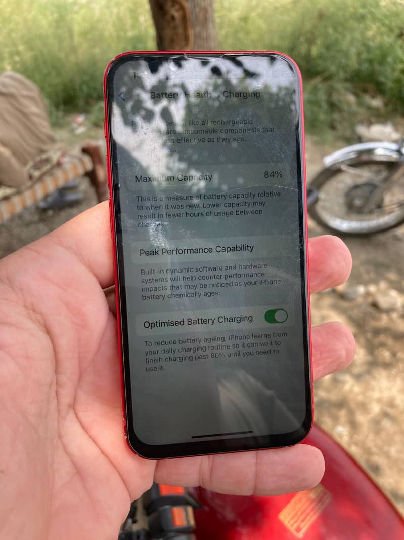 Apple iPhone 13 mini 4