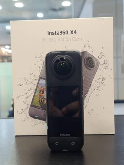 Insta360 X4