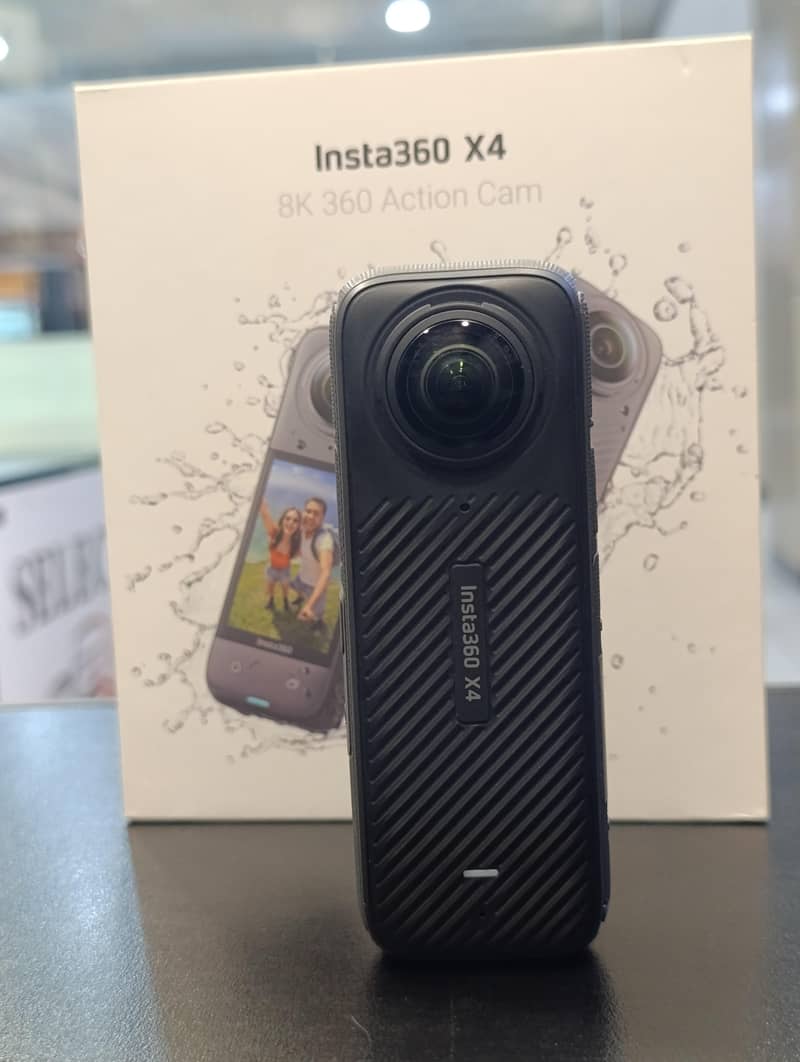 Insta360 X4 2
