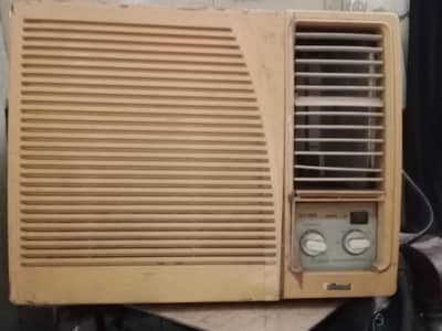 Window Ac  for sale. . Good condition