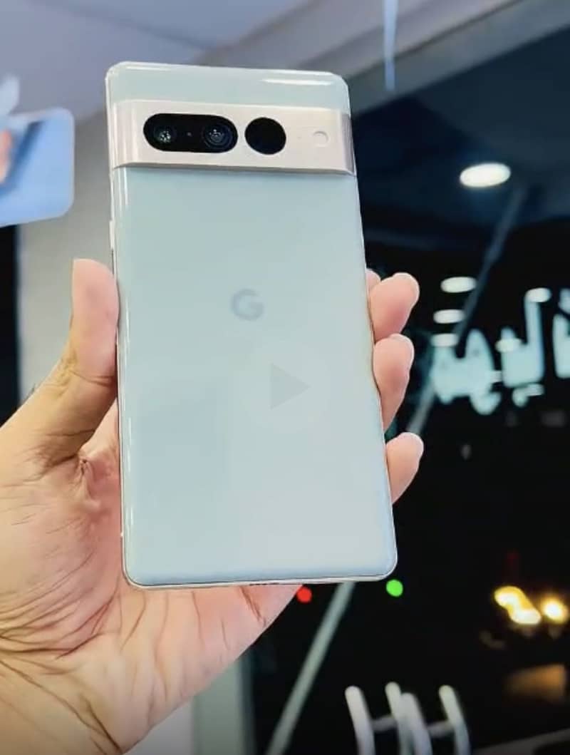 Google Pixel 7 Pro 2