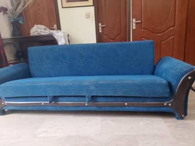 sofa come bad in good condition