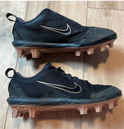 Football Shoes - Nike Men's Lunar Hyperdiamond Softball Cleats