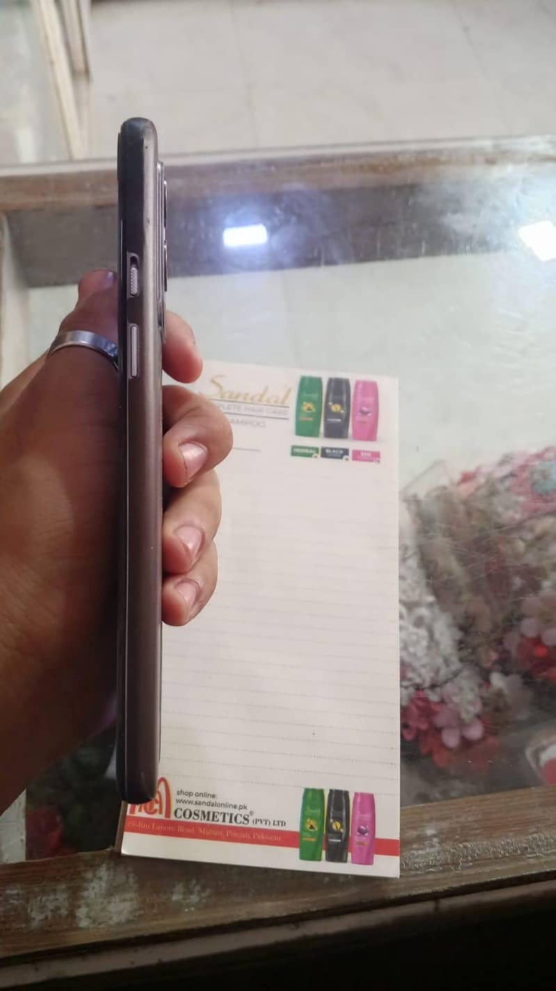 One Plus 9 5