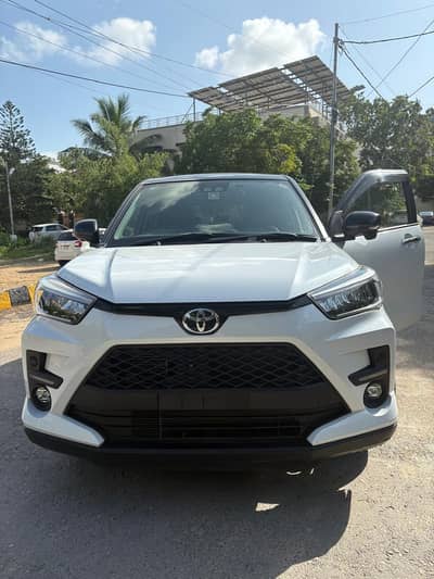 Toyota Raize 2020 { 2025 import }