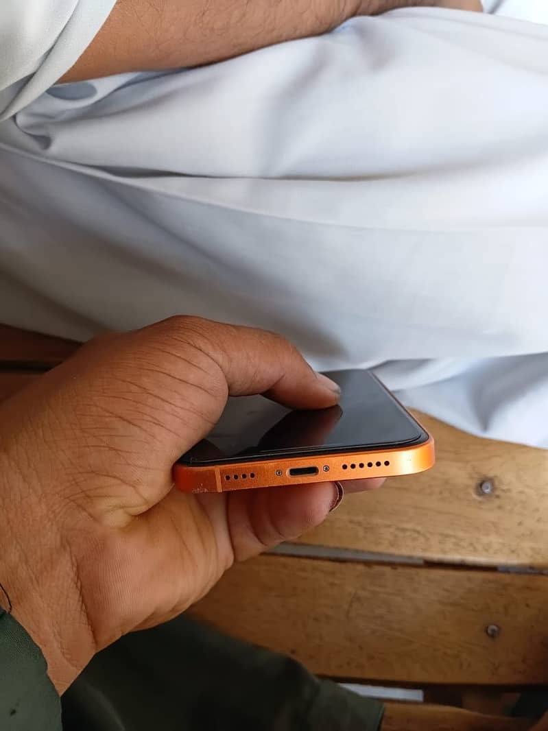 Apple iPhone XR 3