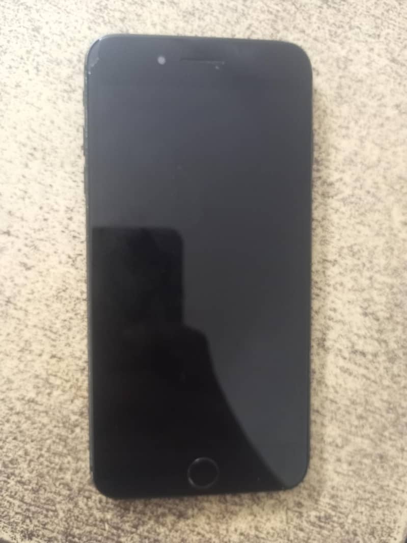 Apple iPhone 7 Plus 6