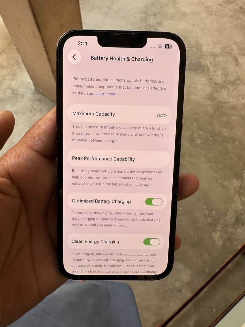 Apple iPhone 13 1
