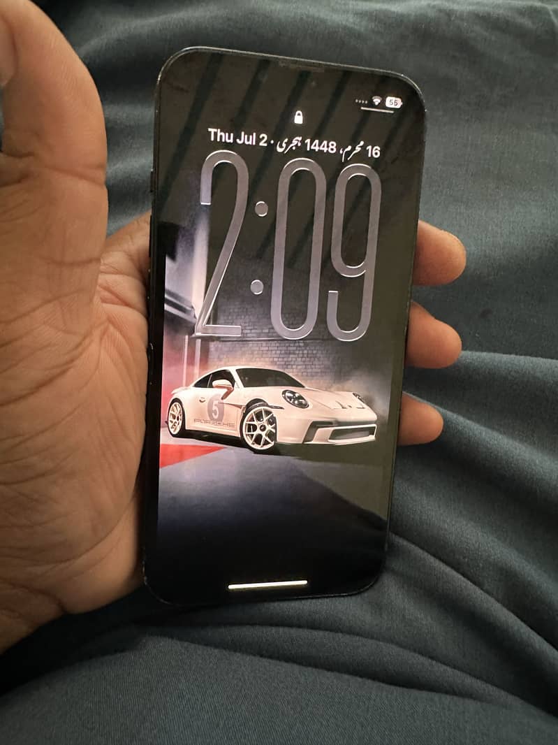 Apple iPhone 13 9