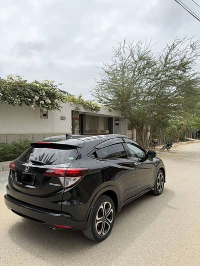 Honda Vezel 2014 Reg 2018 Top of the Line Z Sensing