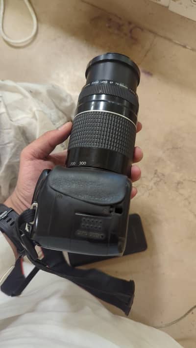 EOS550D Canon