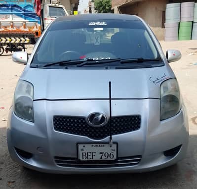 Toyota Vitz 2010