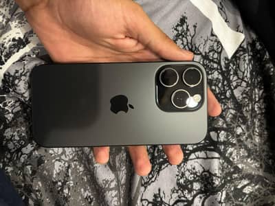 Apple iPhone 16 Pro