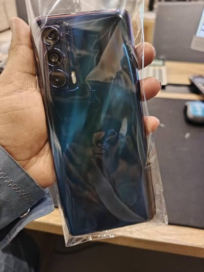 Moto edge 2021