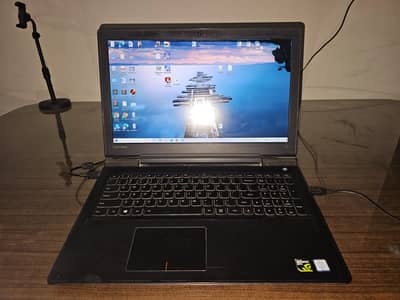 Lenovo IdeaPad 700-15ISK | Core i7 6th Gen
