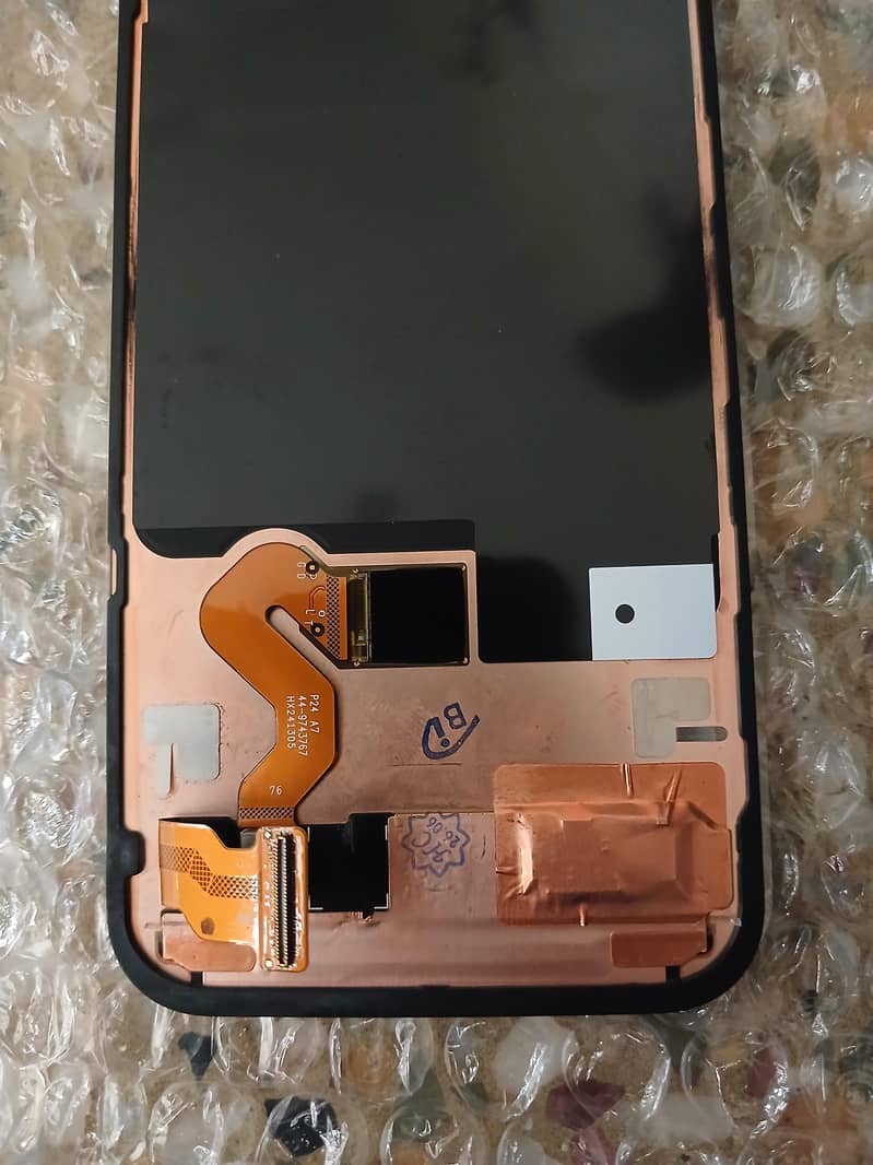 Google Pixel 9 Pro panel 2