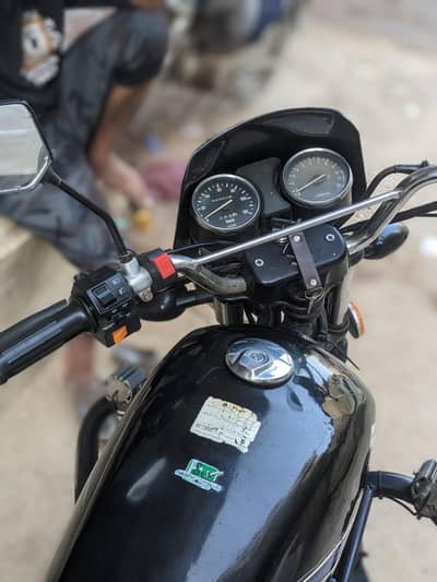 Suzuki GS 150